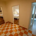 U Krale - 2 Apartment Jicin